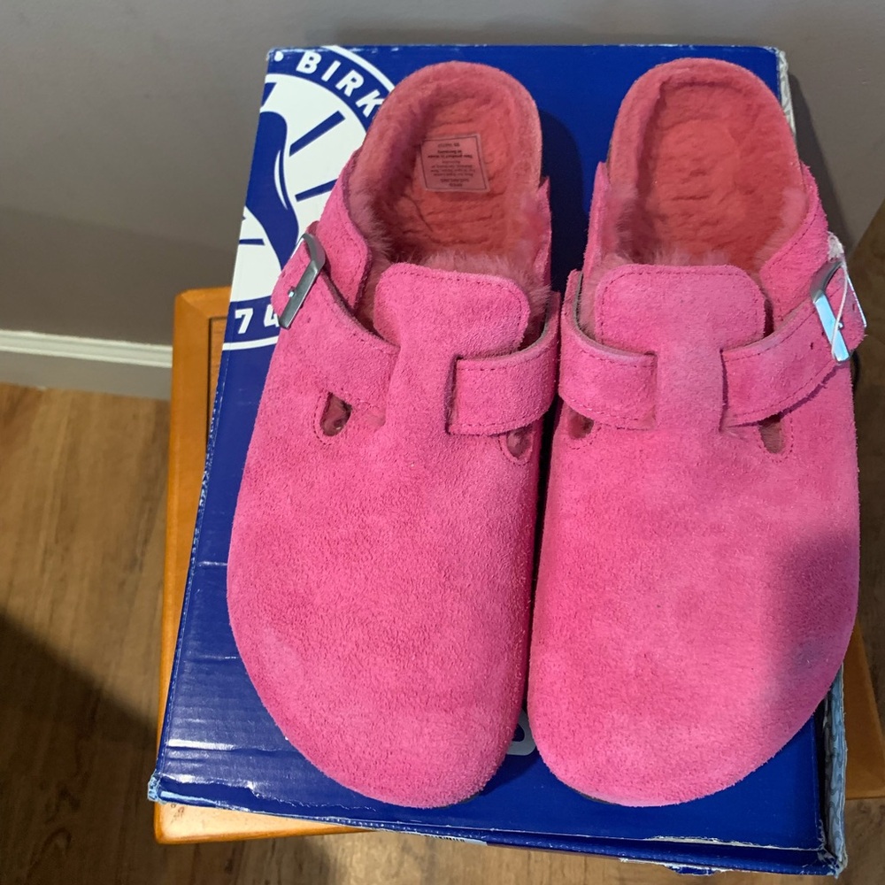 Birkenstock Boston VL/Shearling Size 39 US 8 Fushia Tulip